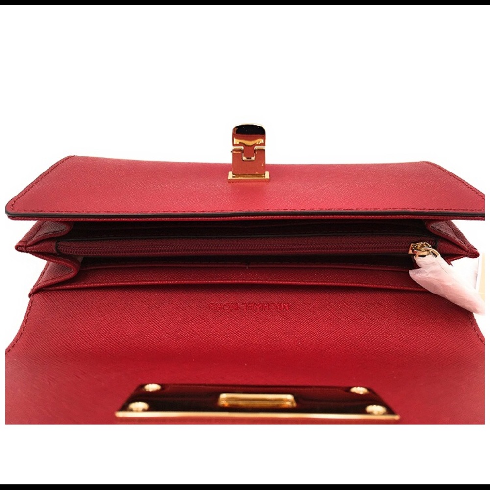 New Michael Kors Leather Wallet